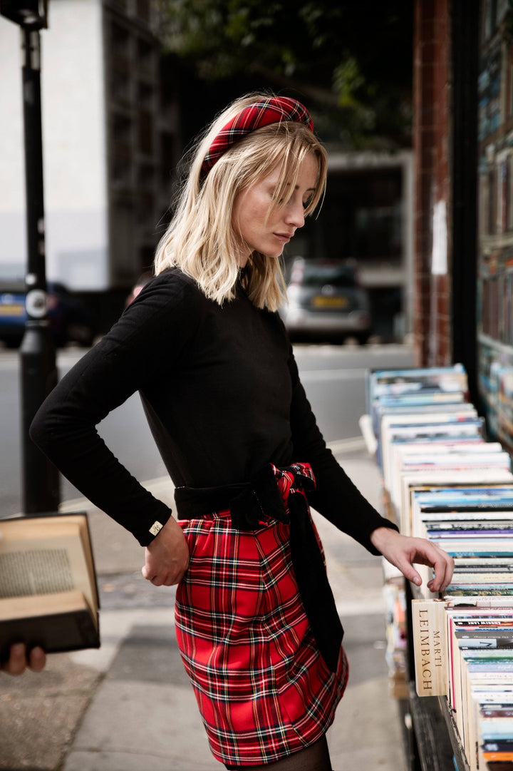Holly skirt - Reversible short velvet / red tartan skirt Hannah Sophia England 