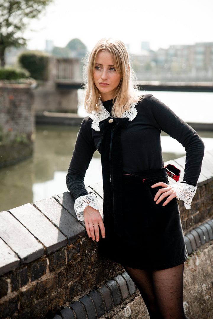 Holly skirt - Reversible short velvet / red tartan skirt Hannah Sophia England 